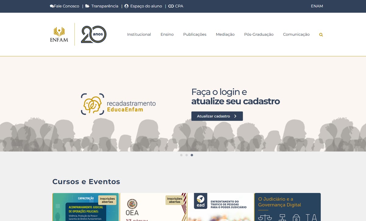 ENFAM home page with the 20-year logo, the main navigation and the courses and events section